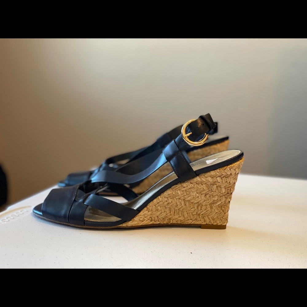 Never Worn Antonio Melani Textured Wedges